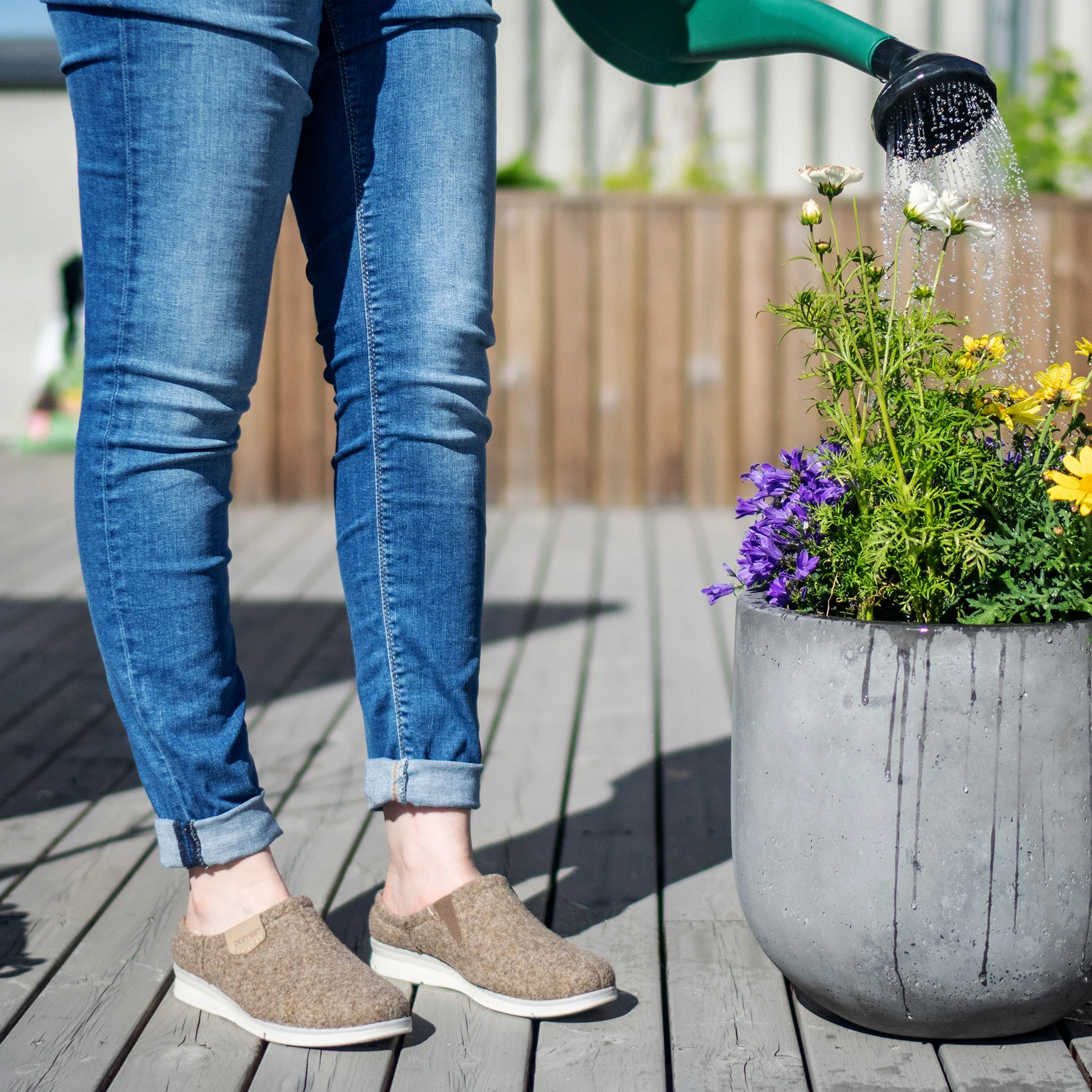 KIVI Slip-Ons - Image 9