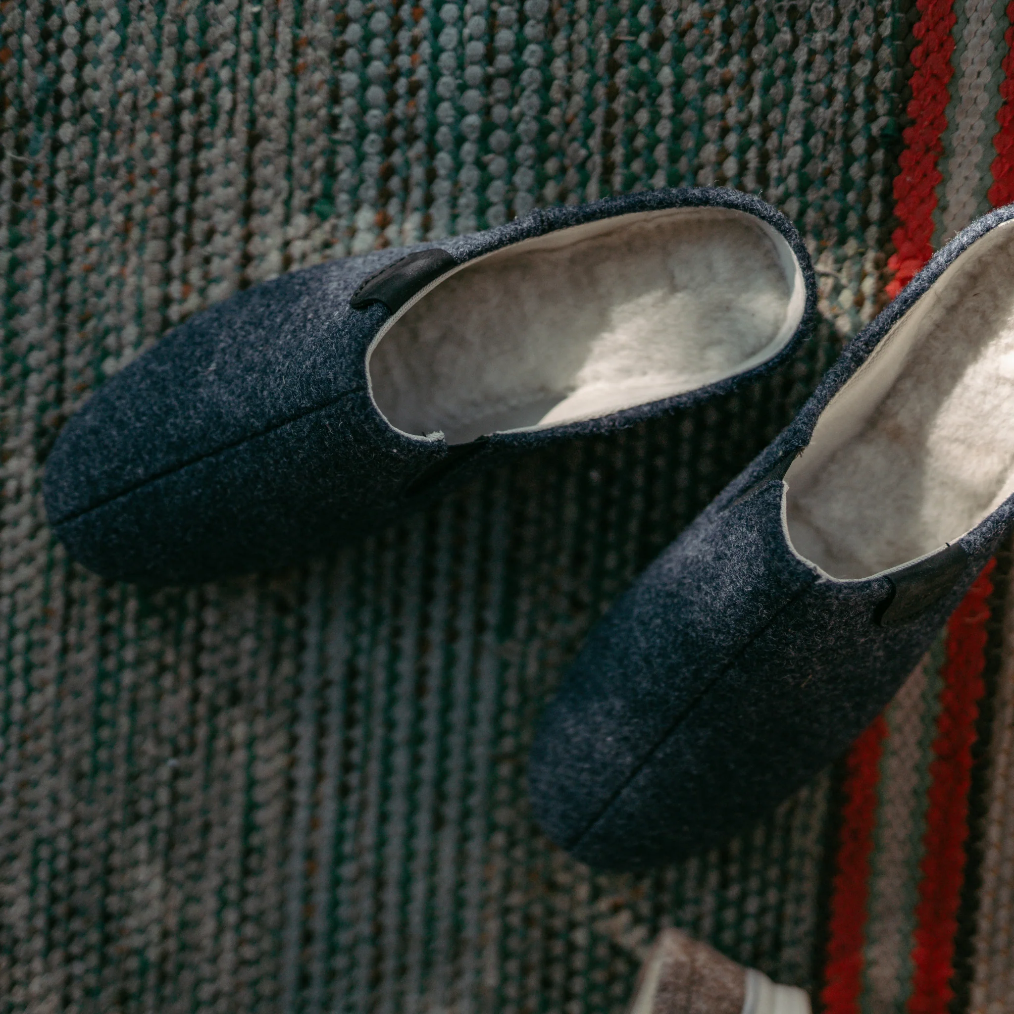 KIVI Slip-Ons - Image 3
