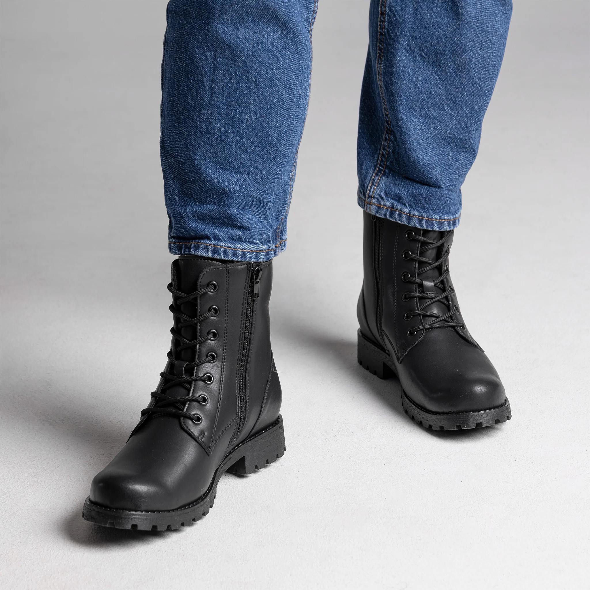 KUURA Women's Pomar+ ankle boots - Image 3