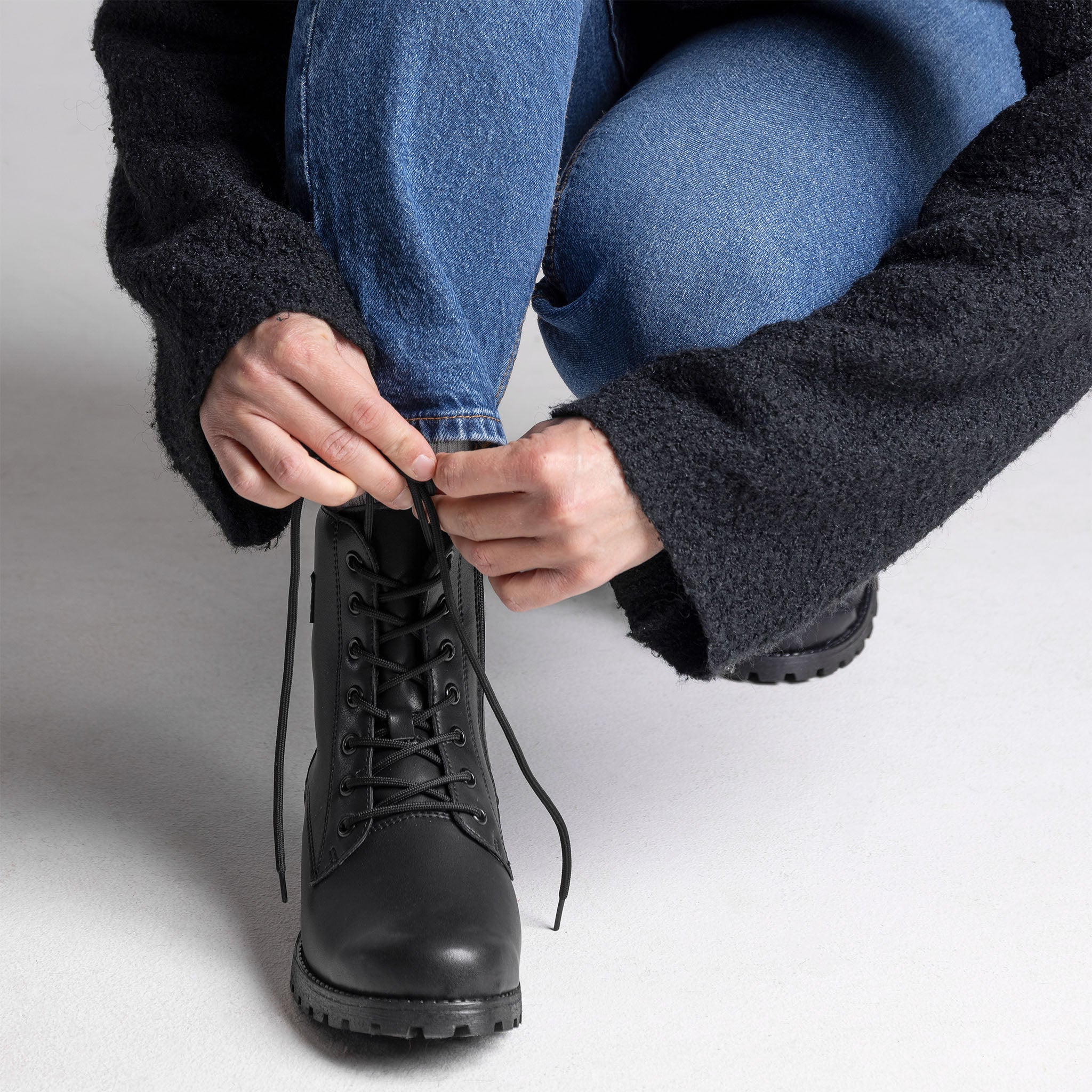 KUURA Women's Pomar+ ankle boots - Image 6