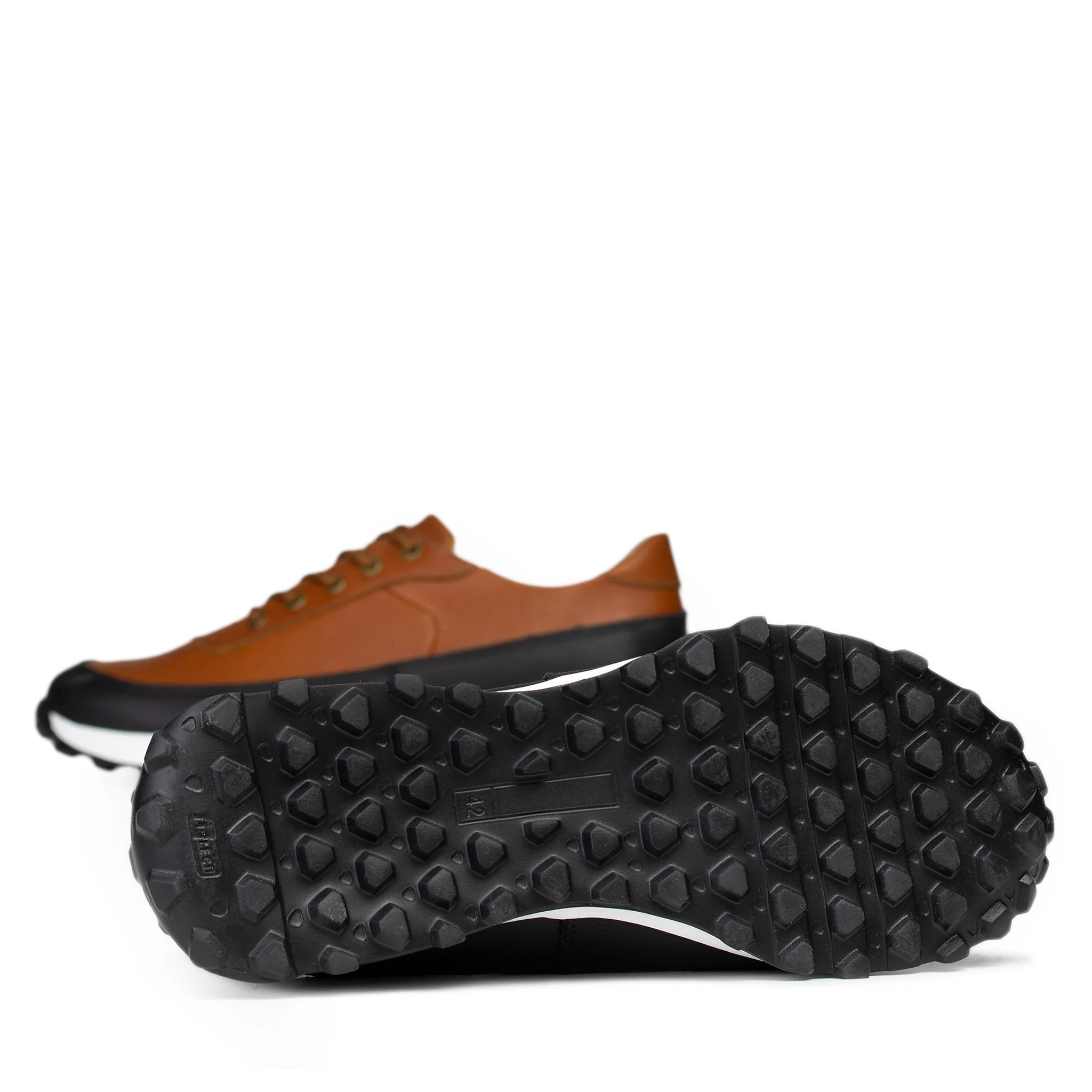 PIISPA Leather Sneakers - Image 4
