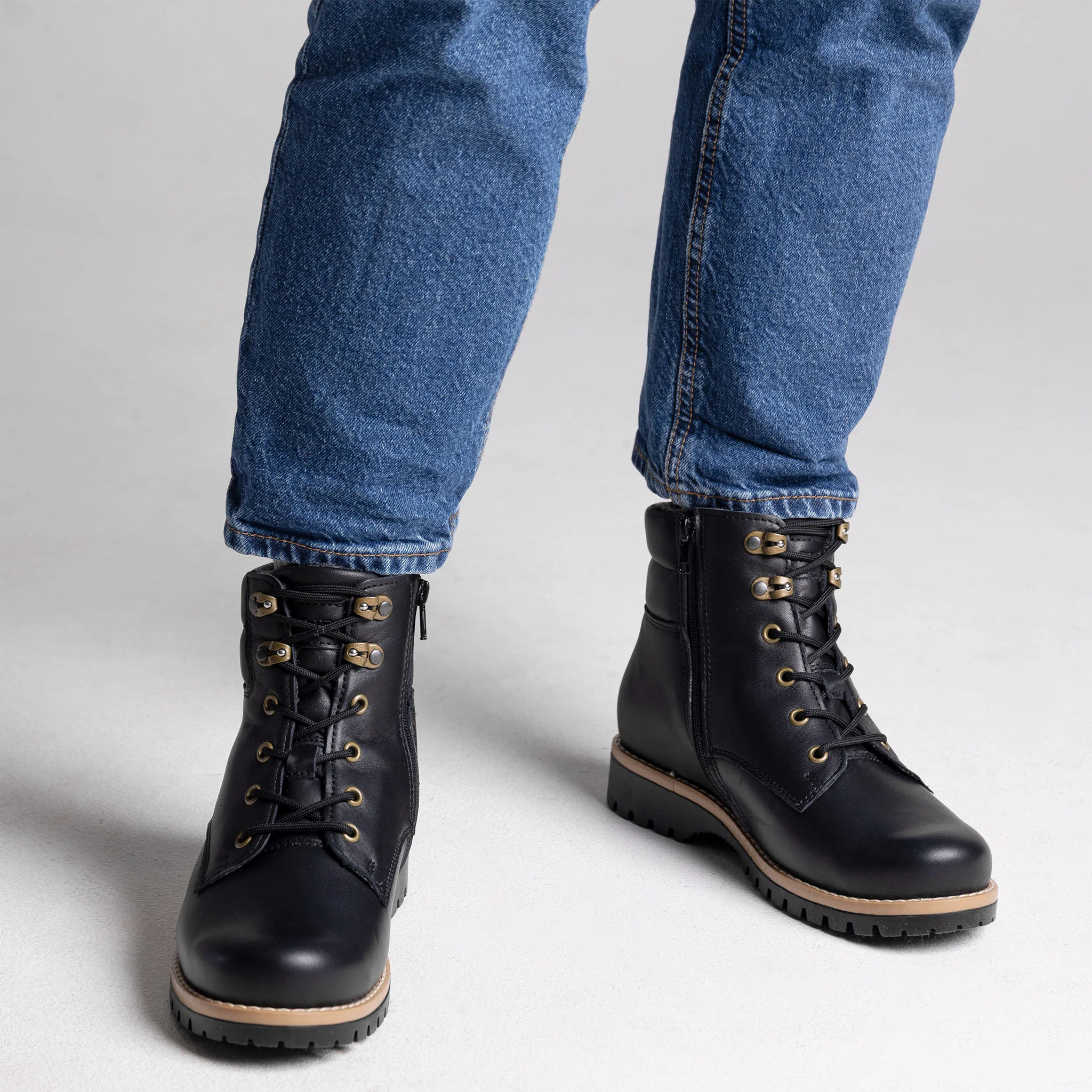 RAE Women’s GORE-TEX® ankle boot - Image 5